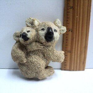 Stone Critters Mother & Baby Koala Refrigerator Magnet 1990's Tan 2 3/4" High